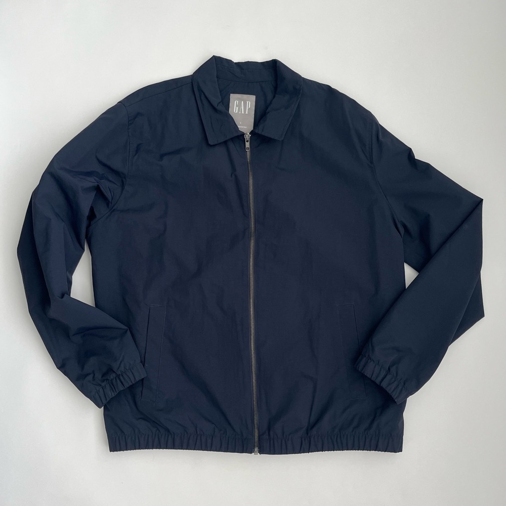 Gap men's navy nylon coach jacket